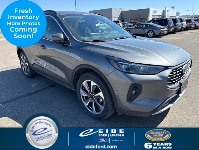 2025 Ford Escape