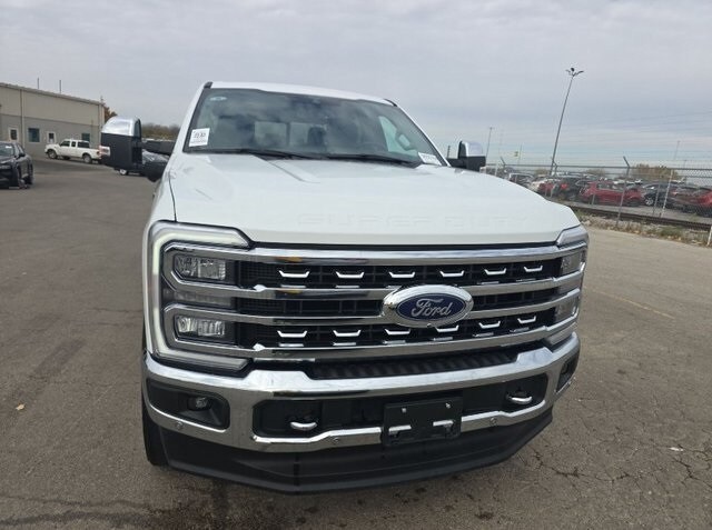 2024 Ford F-250 Lariat photo 3