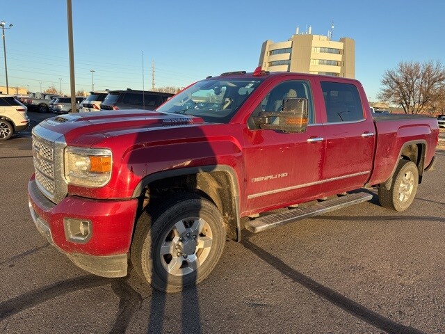 2019 Gmc Sierra HD Denali photo 2