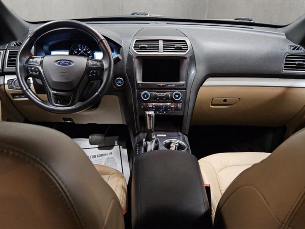 Certified 2017 Ford Explorer XLT SUV
