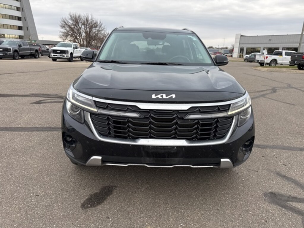 Used 2024 Kia Seltos S SUV