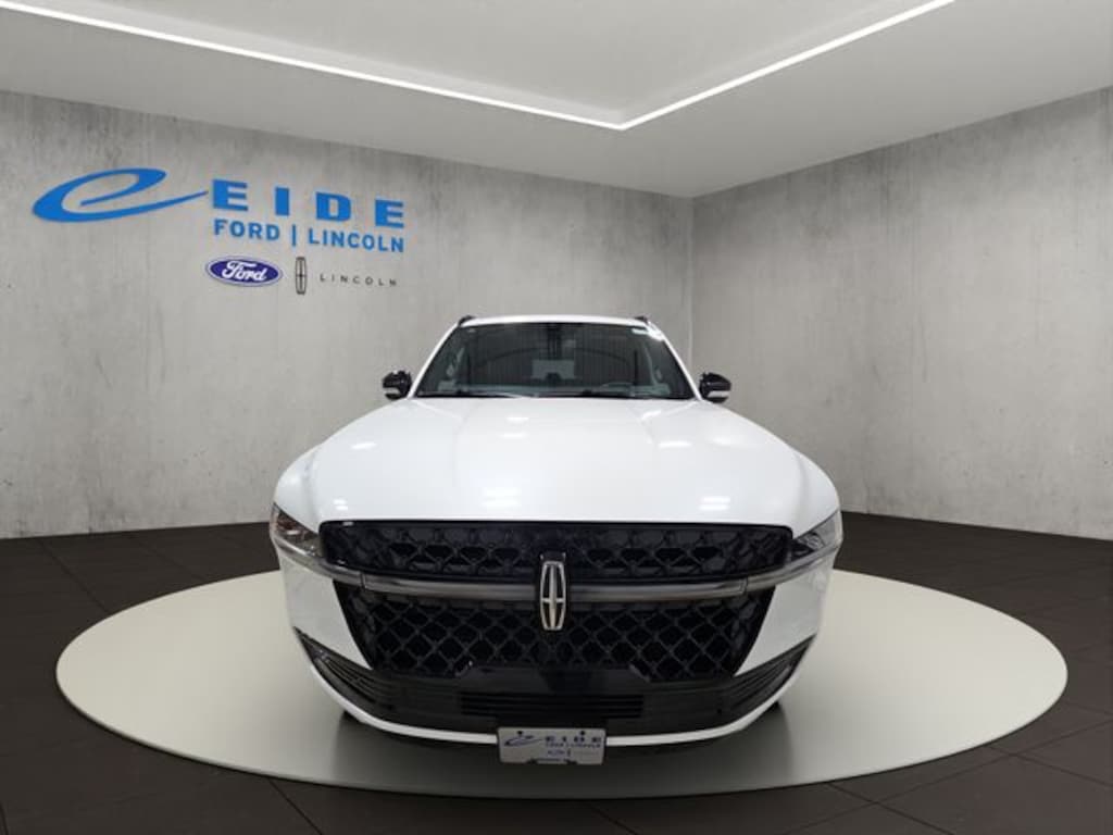 New 2026 Lincoln Navigator L Reserve SUV