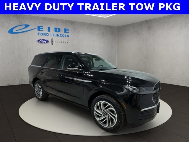 2025 Lincoln Navigator Reserve's photo