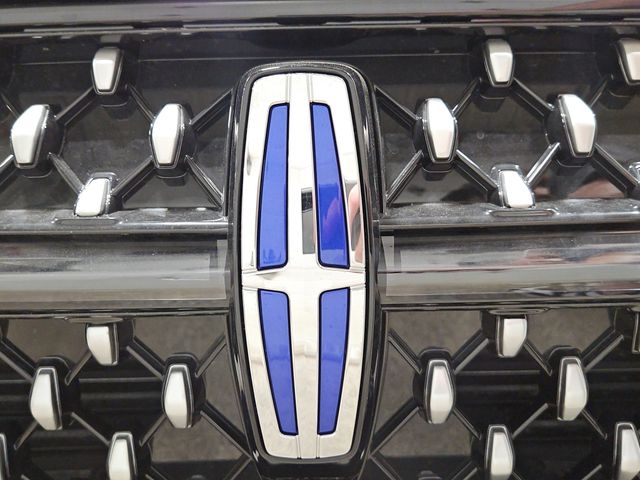 2026 Lincoln Nautilus Premiere - Photo 10