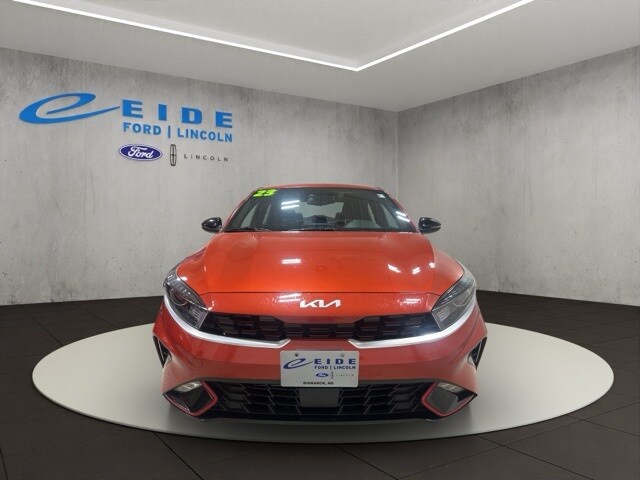 2023 Kia Forte GT-Line photo 3