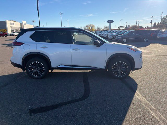 Used 2025 Nissan Rogue Platinum SUV