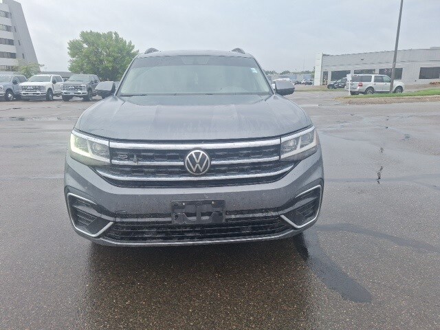 2021 Volkswagen Atlas V6 SE Technology R-Line photo 2