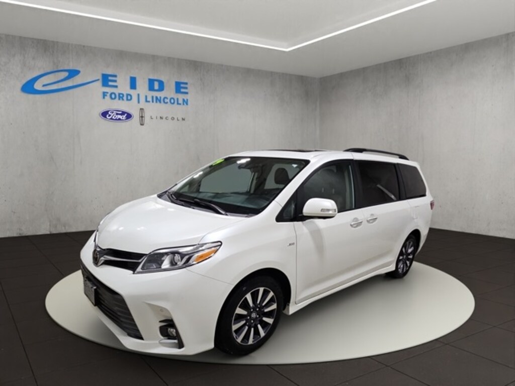 Used 2019 Toyota Sienna Limited Minivan/Van