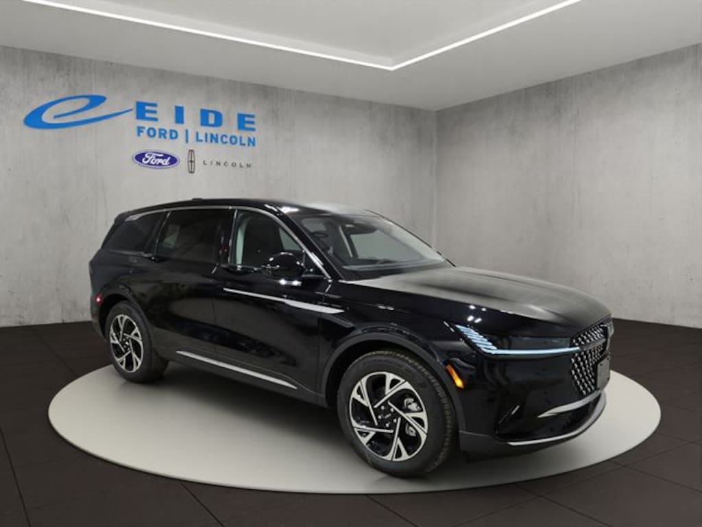 New 2026 Lincoln Nautilus Premiere SUV