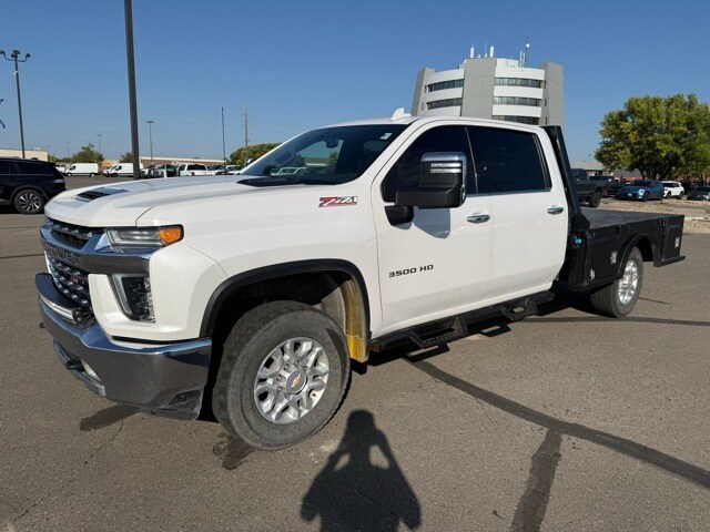 2021 Chevrolet Silverado 3500HD LTZ photo 2