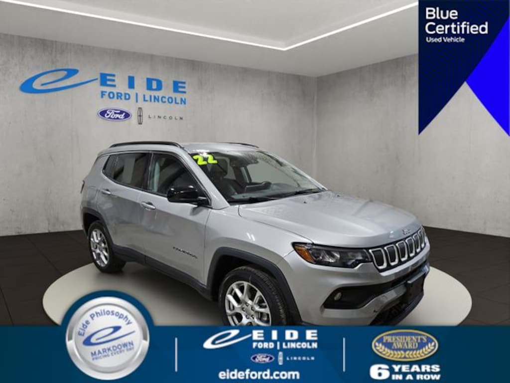 Certified 2022 Jeep Compass Latitude Lux SUV