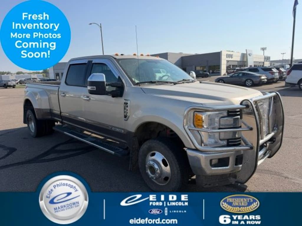 Used 2017 Ford F-350SD Lariat Truck