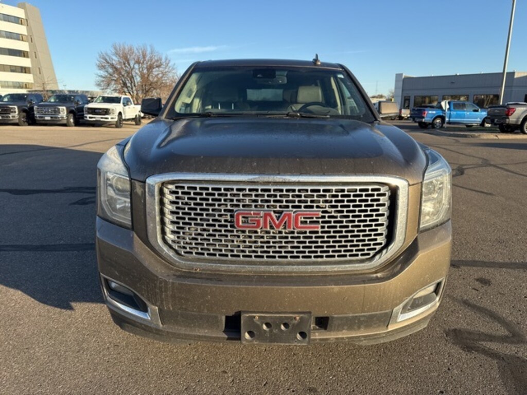 Used 2016 GMC Yukon XL Denali SUV