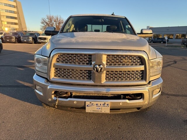 2017 Ram 2500 Laramie photo 3