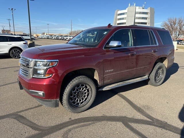 2018 Chevrolet Tahoe Premier photo 2