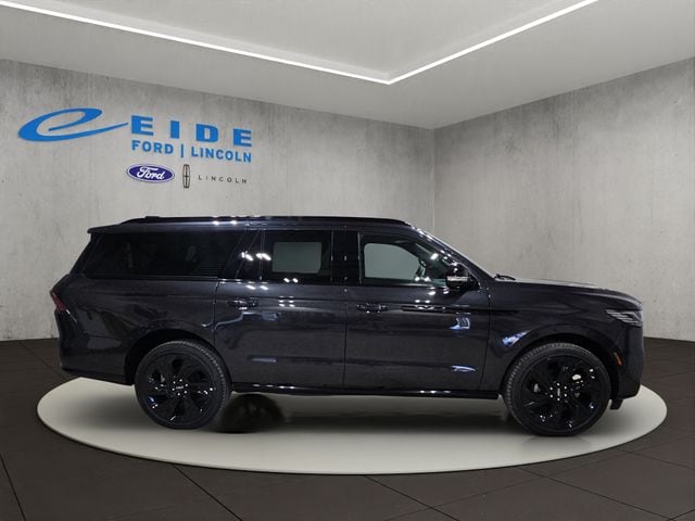 2027 Lincoln Navigator Reserve L - Photo 4