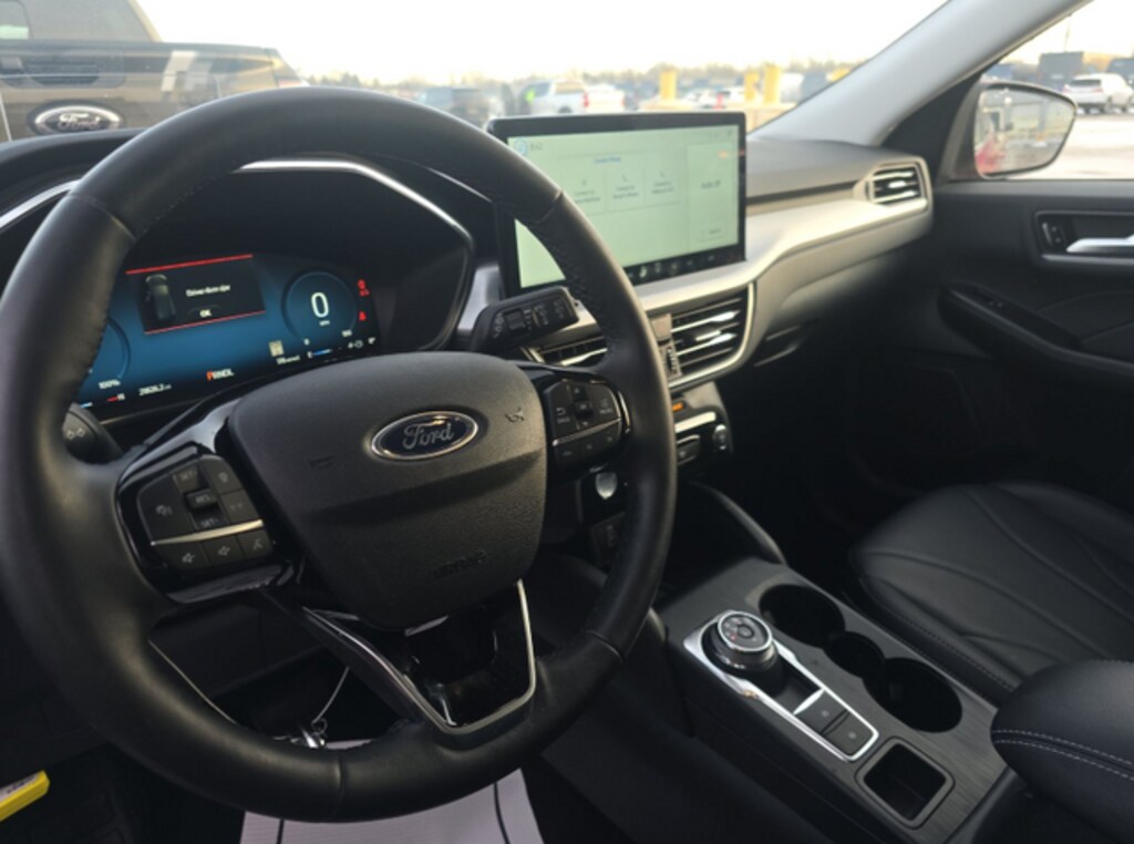 Used 2025 Ford Escape Hybrid Platinum SUV