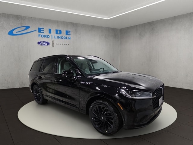 2026 Lincoln Aviator Reserve's photo