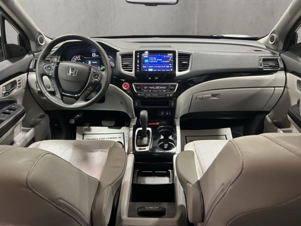 Certified 2017 Honda Ridgeline RTL-E Truck