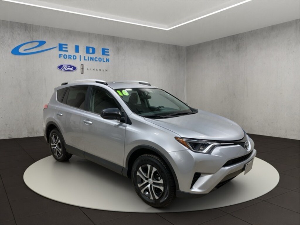 Used 2016 Toyota RAV4 LE SUV