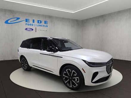 2026 Lincoln Nautilus Reserve SUV