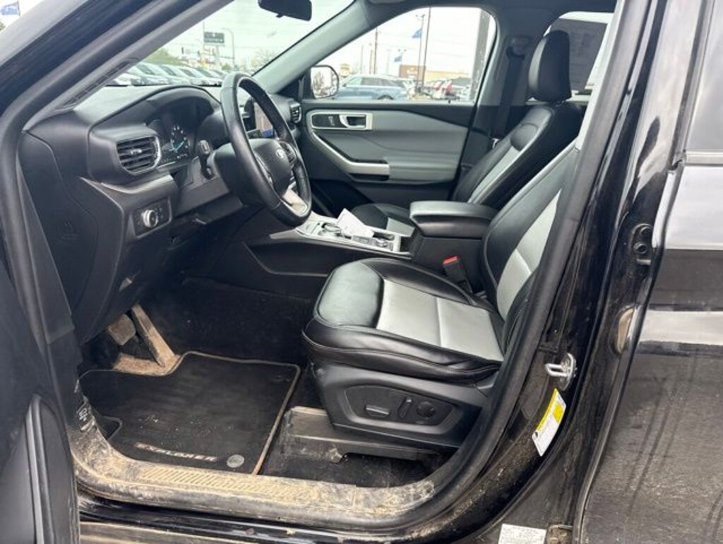 Certified 2022 Ford Explorer XLT SUV