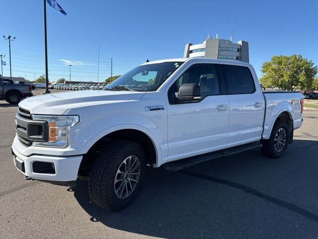 2020 Ford F-150 XLT photo 2