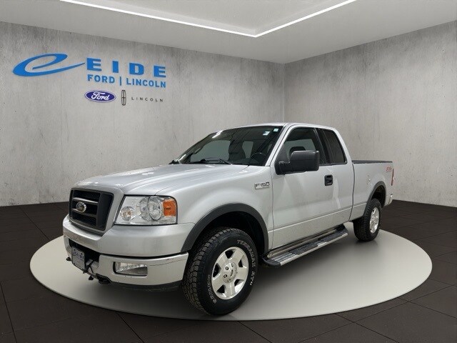 2004 Ford F-150 FX4 photo 2
