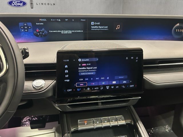 2025 Lincoln Nautilus Reserve - Photo 14