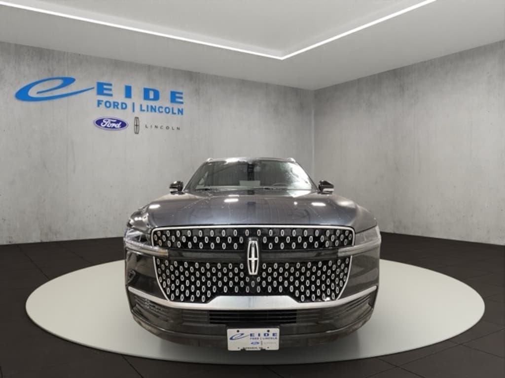 New 2025 Lincoln Navigator L Reserve SUV