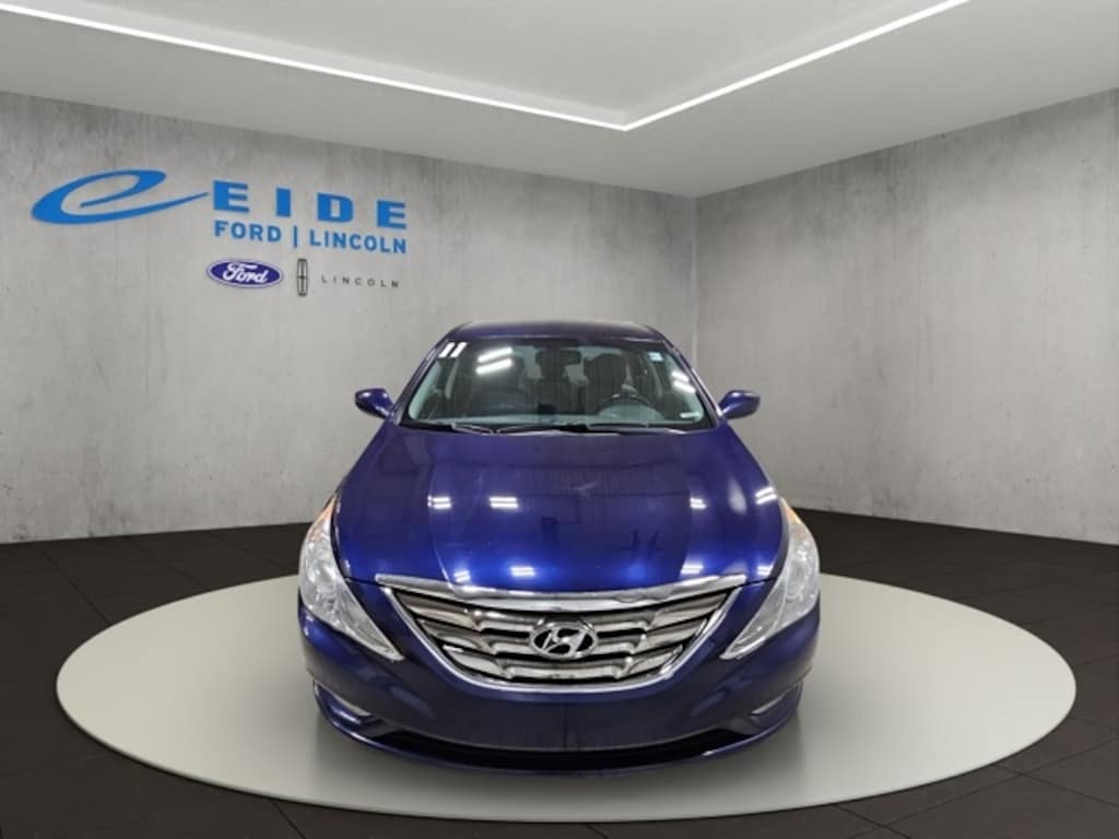Used 2011 Hyundai Sonata SE Sedan
