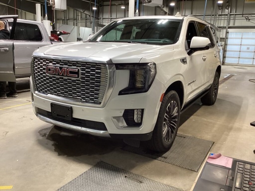 Used 2024 GMC Yukon Denali SUV
