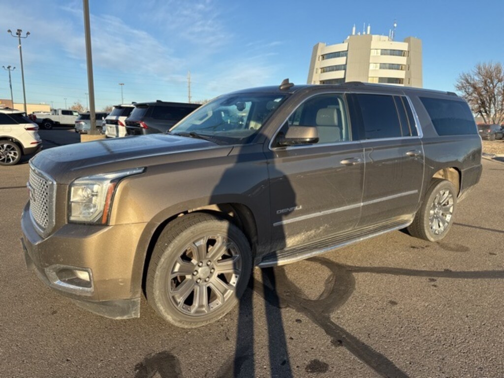 Used 2016 GMC Yukon XL Denali SUV