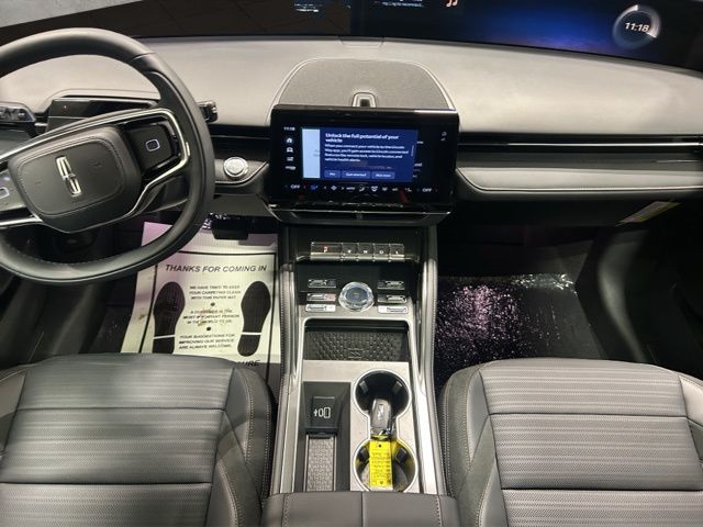 2025 Lincoln Nautilus Reserve - Photo 13