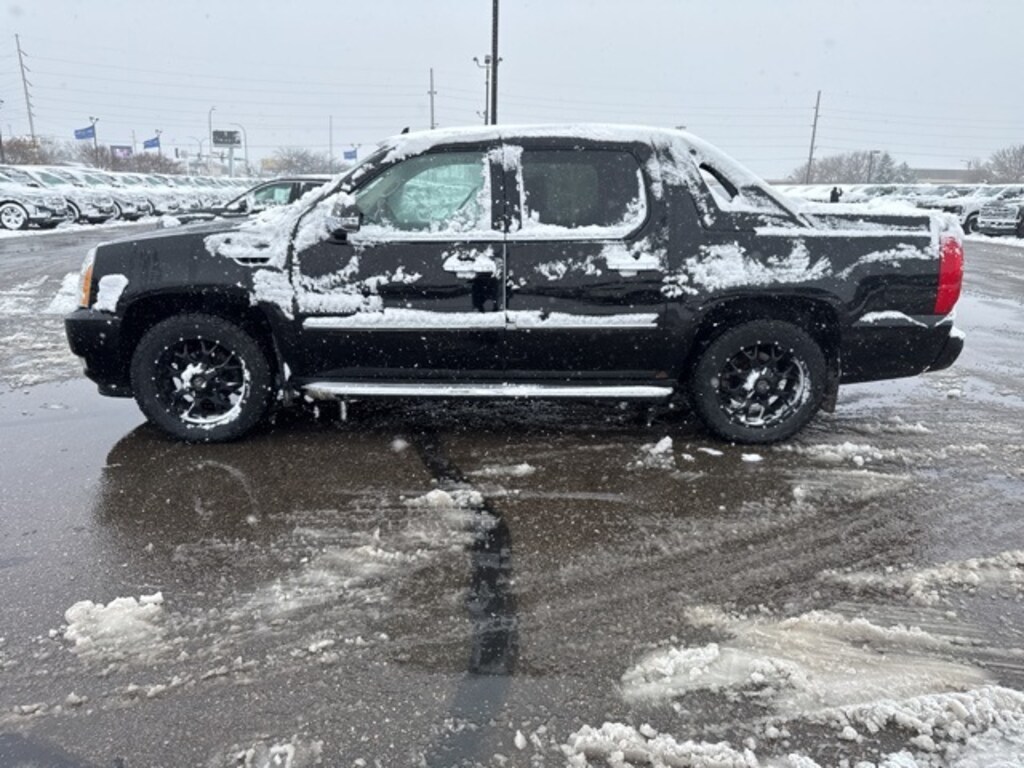 Used 2011 Cadillac Escalade EXT Luxury SUV