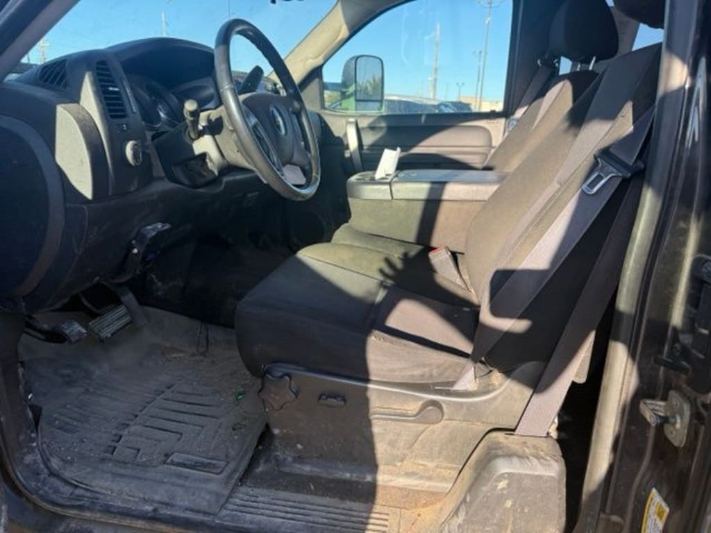 Used 2011 Chevrolet Silverado 1500 LT Truck