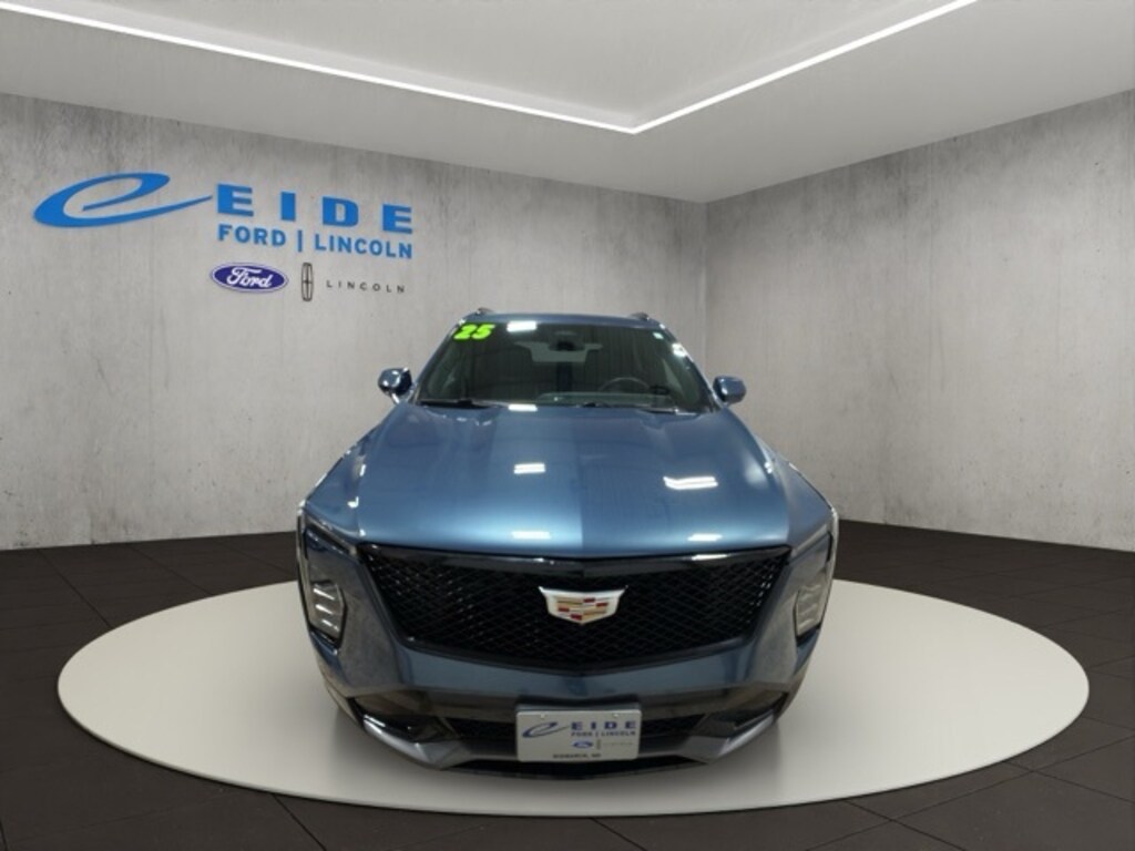 Used 2025 Cadillac XT4 Sport SUV