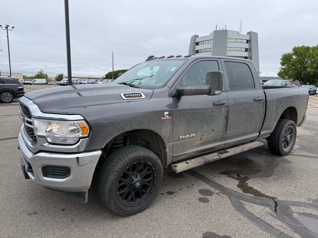 2022 Ram 2500 Tradesman photo 2
