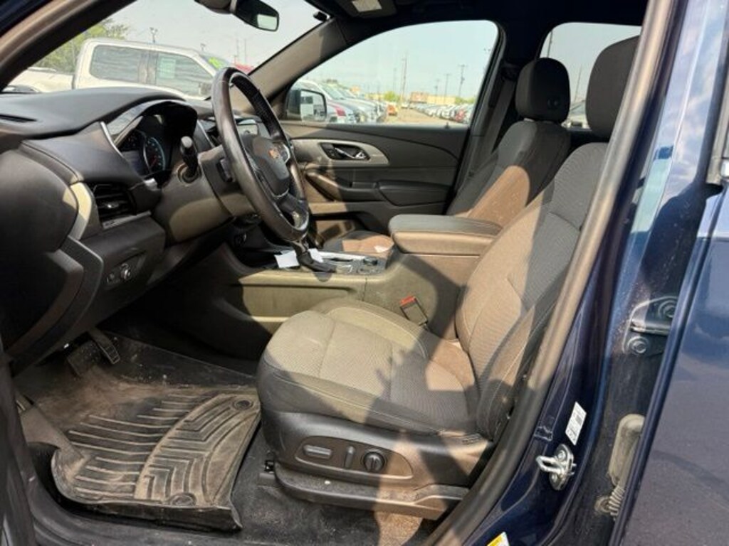 Certified 2022 Chevrolet Traverse LT SUV