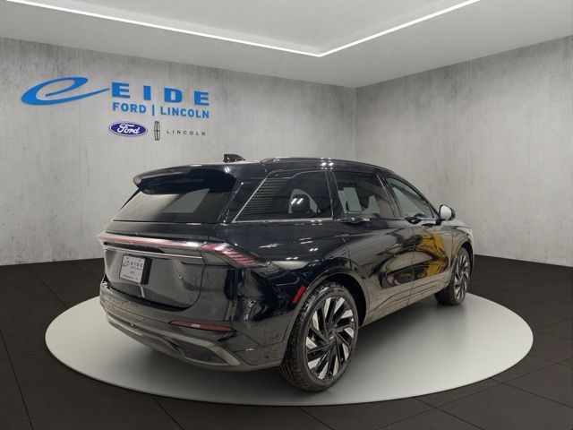 2025 Lincoln Nautilus Reserve - Photo 7