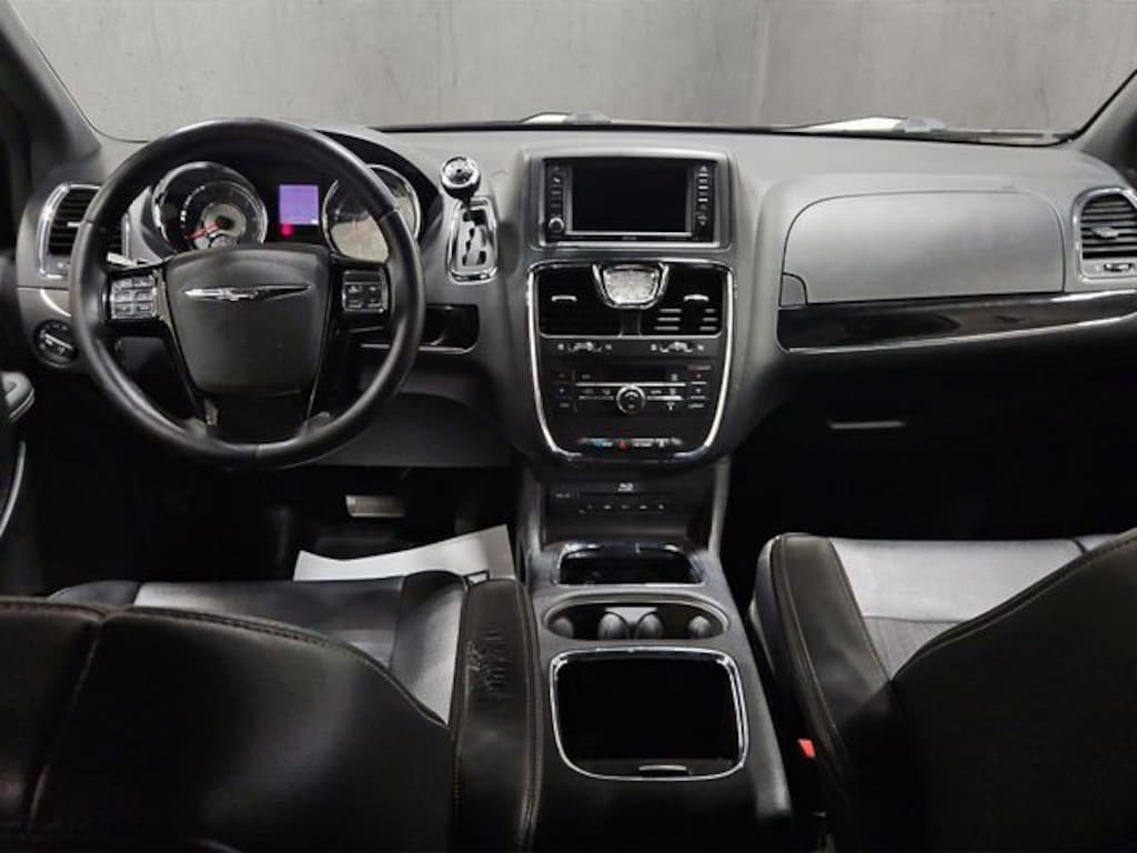 Used 2015 Chrysler Town & Country S Minivan/Van