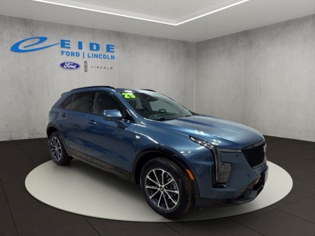 Used 2025 Cadillac XT4 Sport SUV