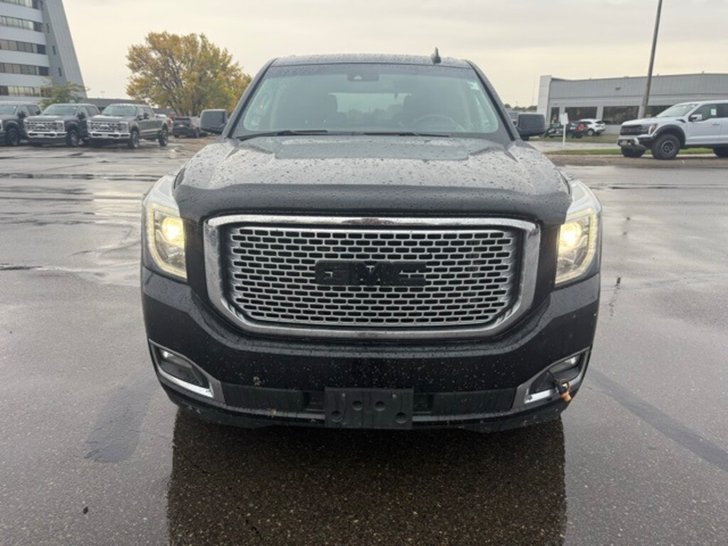 Used 2017 GMC Yukon Denali SUV