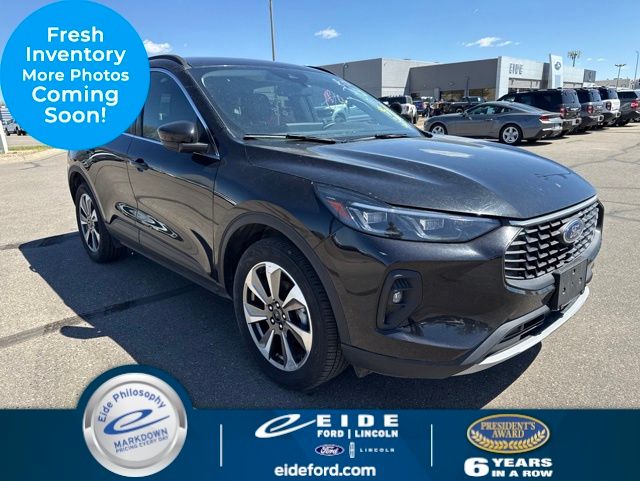 2025 Ford Escape