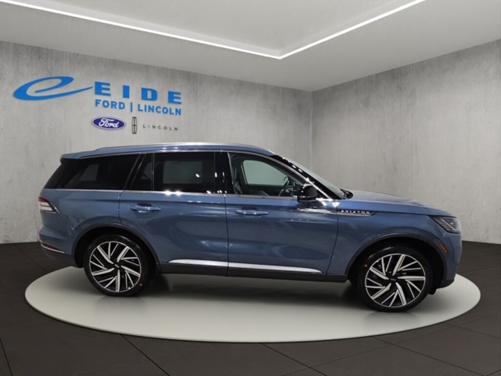 New 2026 Lincoln Aviator Reserve SUV