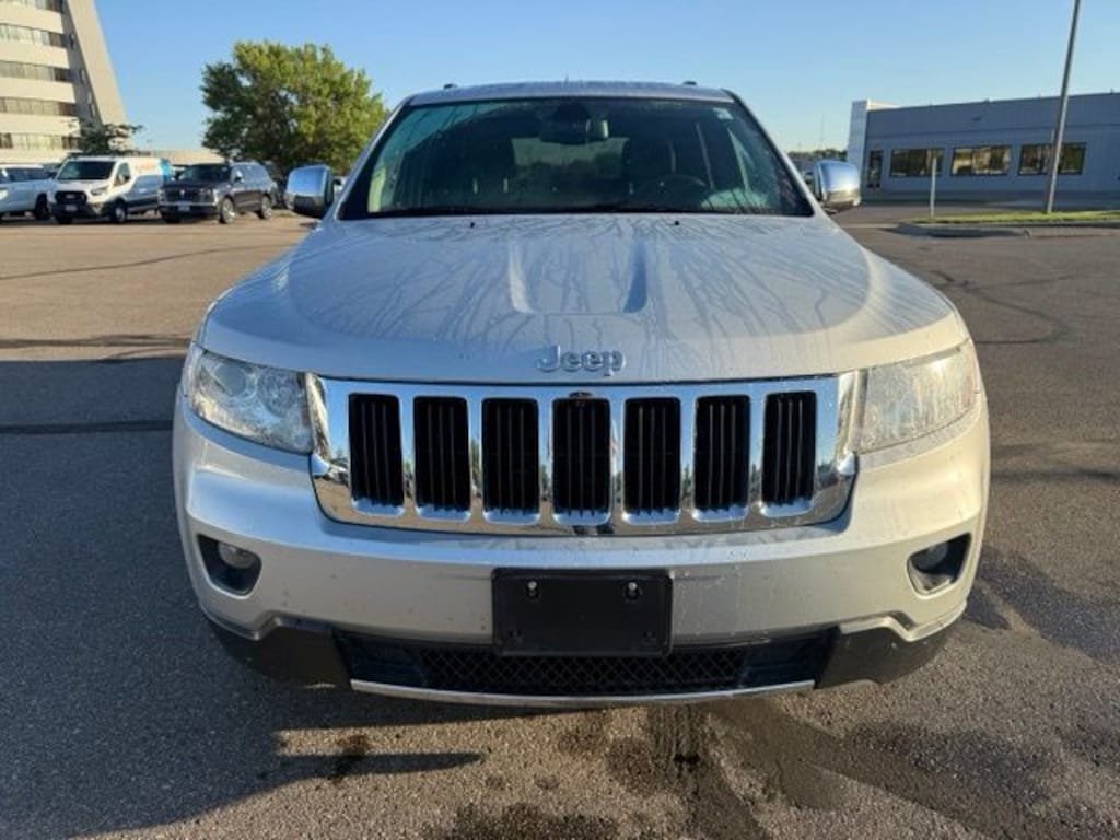 Used 2013 Jeep Grand Cherokee Limited SUV