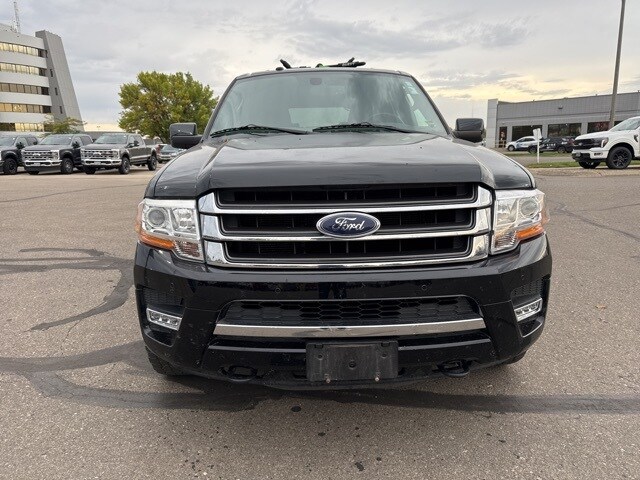 2016 Ford Expedition EL Limited photo 2
