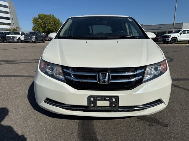 2016 Honda Odyssey EX-L photo 3