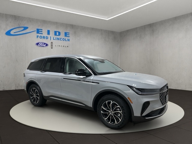 2026 Lincoln Nautilus Premiere's photo