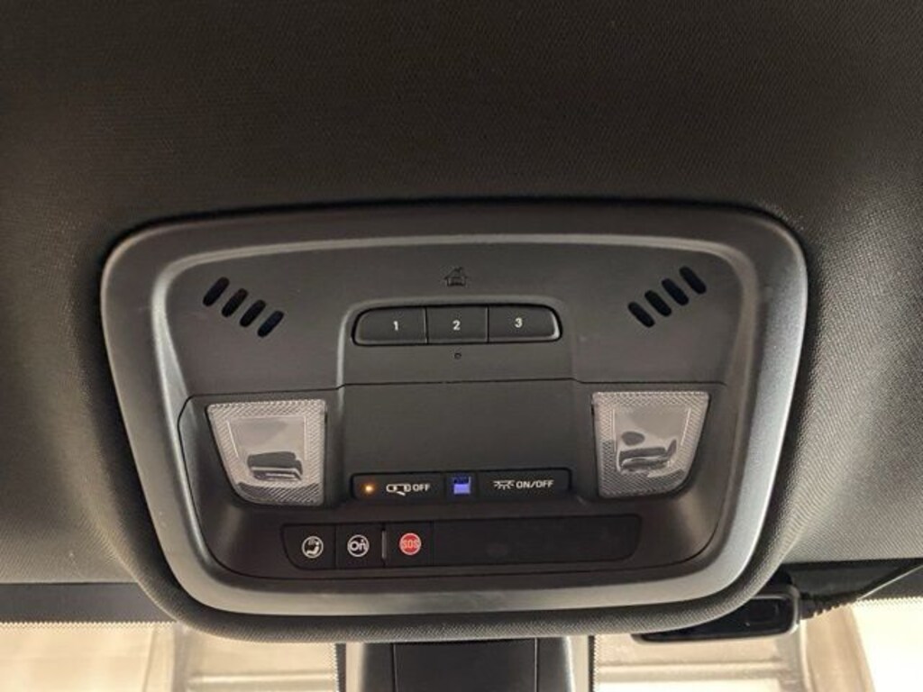Certified 2022 Chevrolet Traverse LT SUV